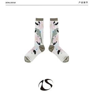 LIMISEVEN · Muted-Tone Hand-Drawn Floral Calf Socks