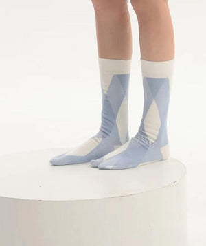 LIMISEVEN · Fresh Plaid Diamond Split-Toe Socks