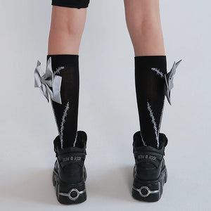 LIMISEVEN · Detachable Reflective Bow Thorn-Pattern Calf Socks