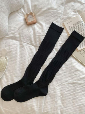 LIMISEVEN · Solid-Color Ribbed Mid-Calf Slouch Socks