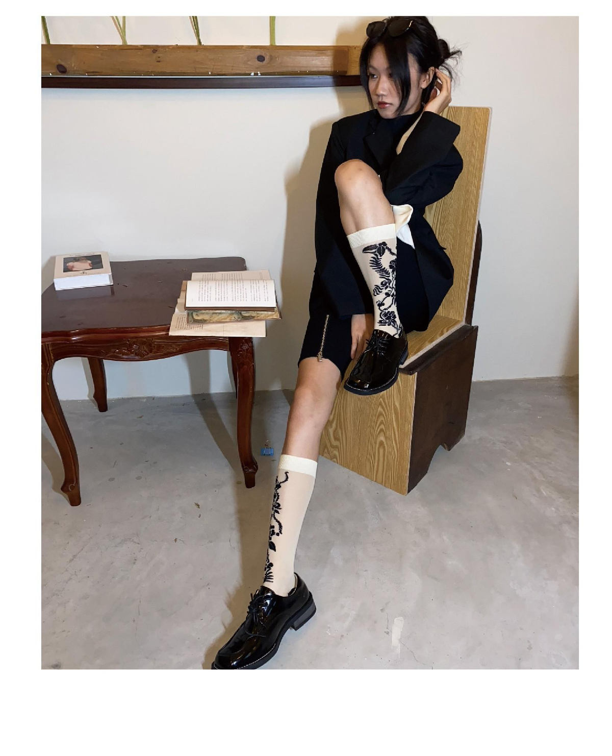 LIMISEVEN · Vintage Pattern Lightweight Socks