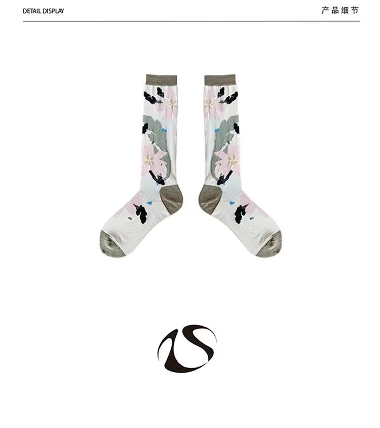 LIMISEVEN · Muted-Tone Hand-Drawn Floral Calf Socks