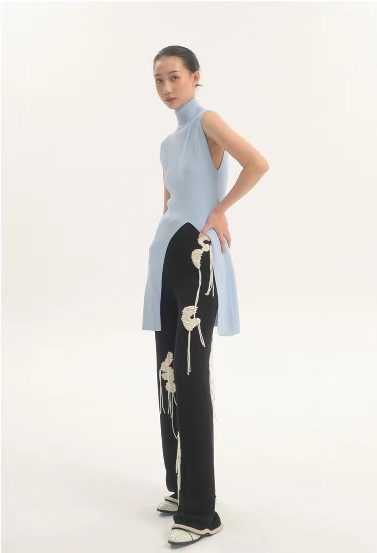 LIMISEVEN · Textured Yarn Patchwork Knit Trousers