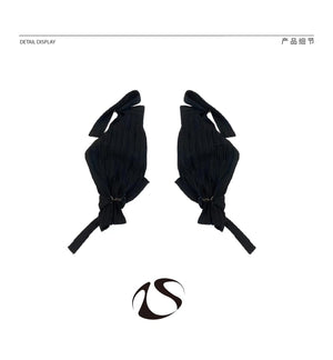 LIMISEVEN · Oversized Black Gothic Arm Warmers