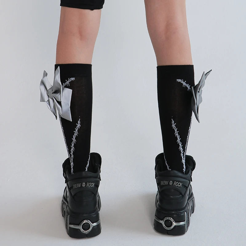 LIMISEVEN · Detachable Reflective Bow Thorn-Pattern Calf Socks