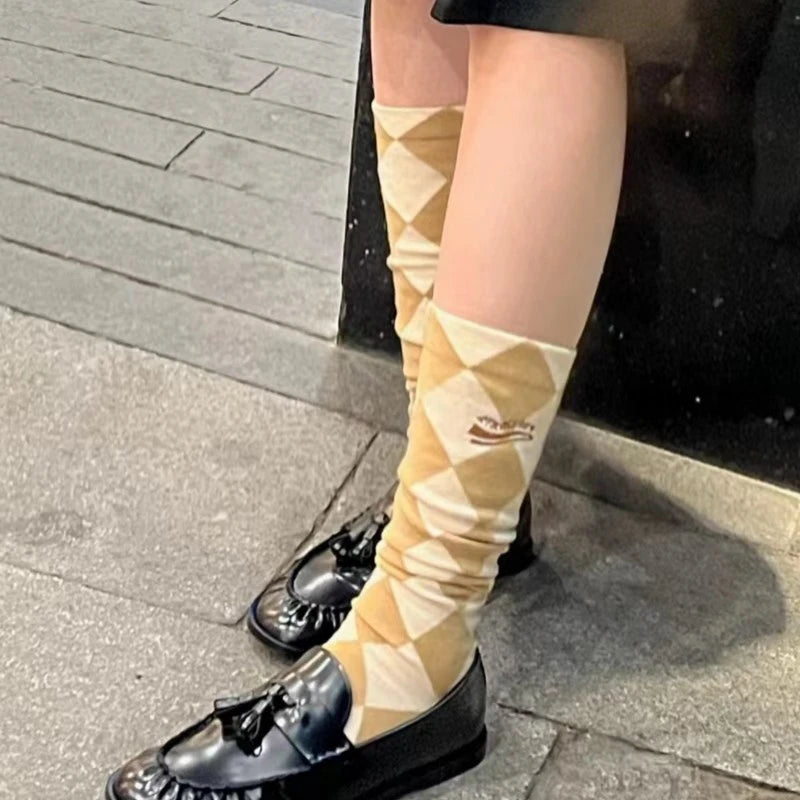 LIMISEVEN · Wool Diamond Plaid Mid-Calf Socks
