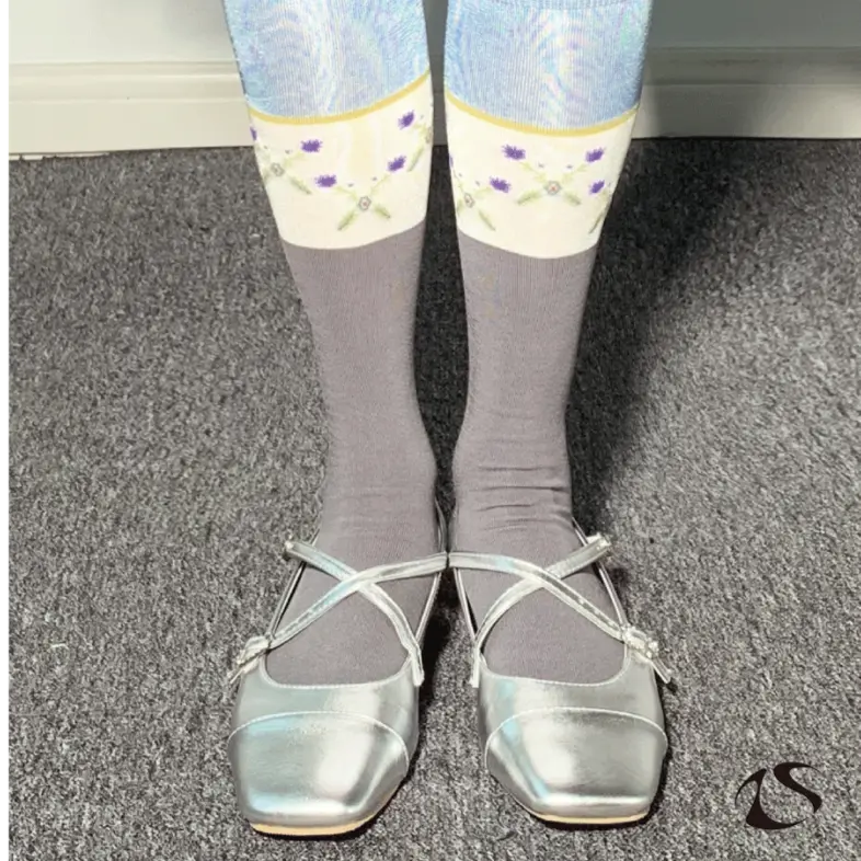 LIMISEVEN · Vintage Pattern Patchwork Silky Mid-Calf Socks