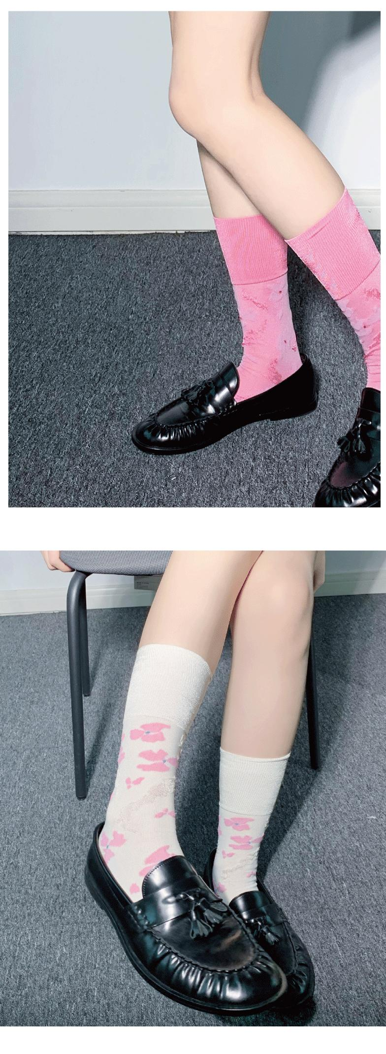 LIMISEVEN · Fallen Flower Collection Vintage Silky Socks