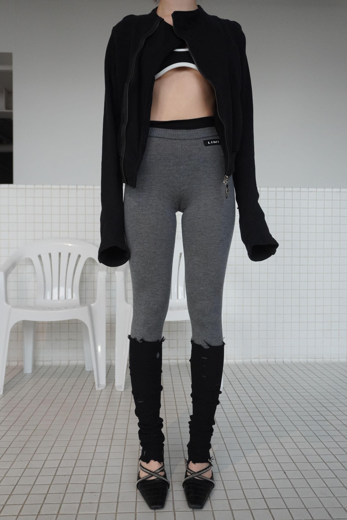 LIMISEVEN · Color-Block Low-Rise Knit Leggings