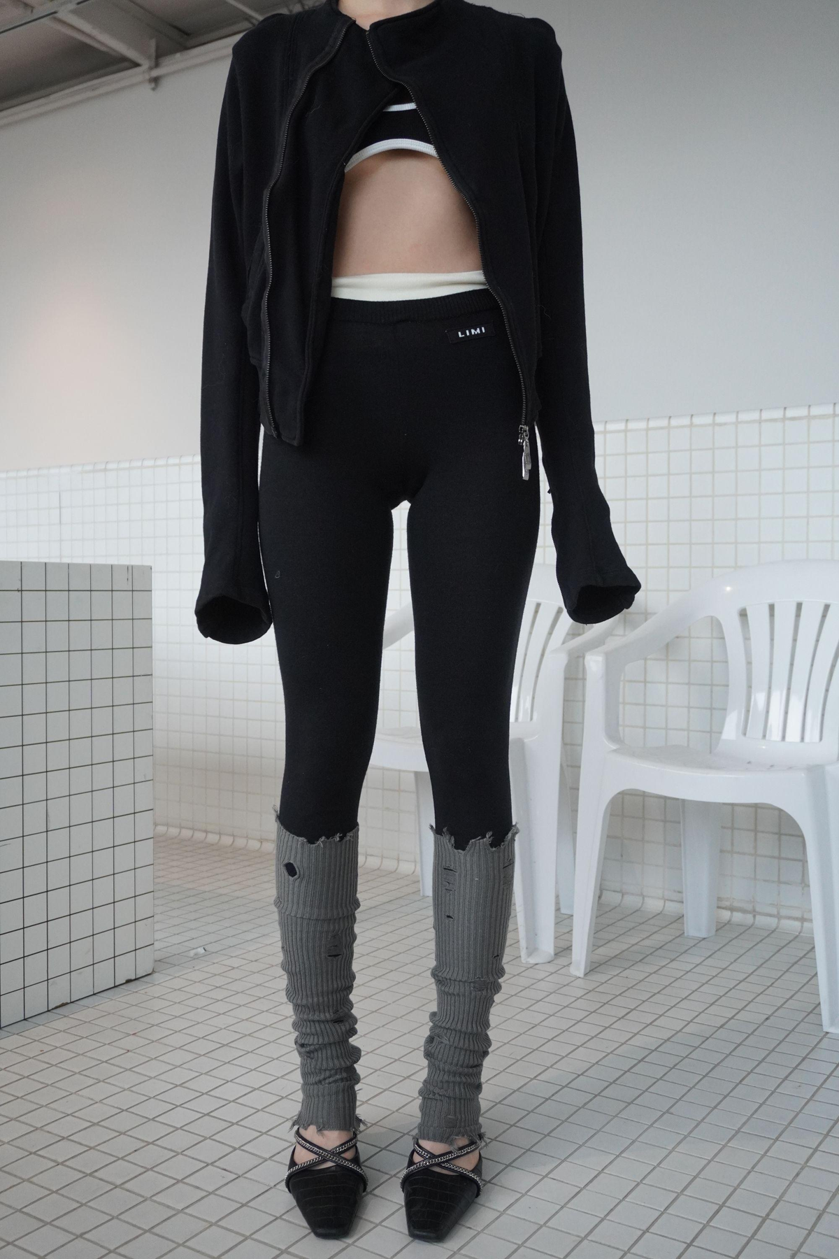LIMISEVEN · Color-Block Low-Rise Knit Leggings