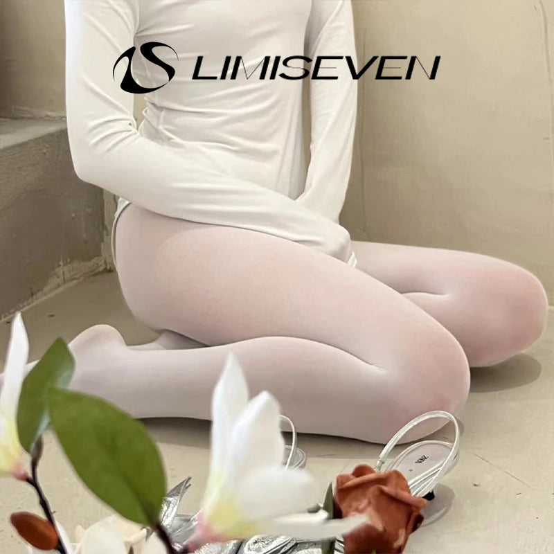 LIMISEVEN · Lightweight High-Waist Tights