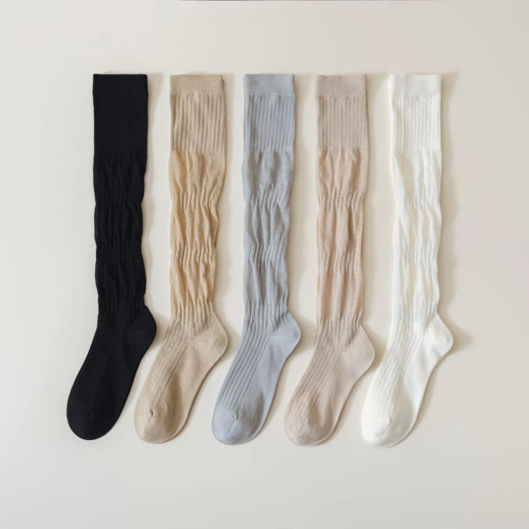 LIMISEVEN · Solid-Color Ribbed Mid-Calf Slouch Socks
