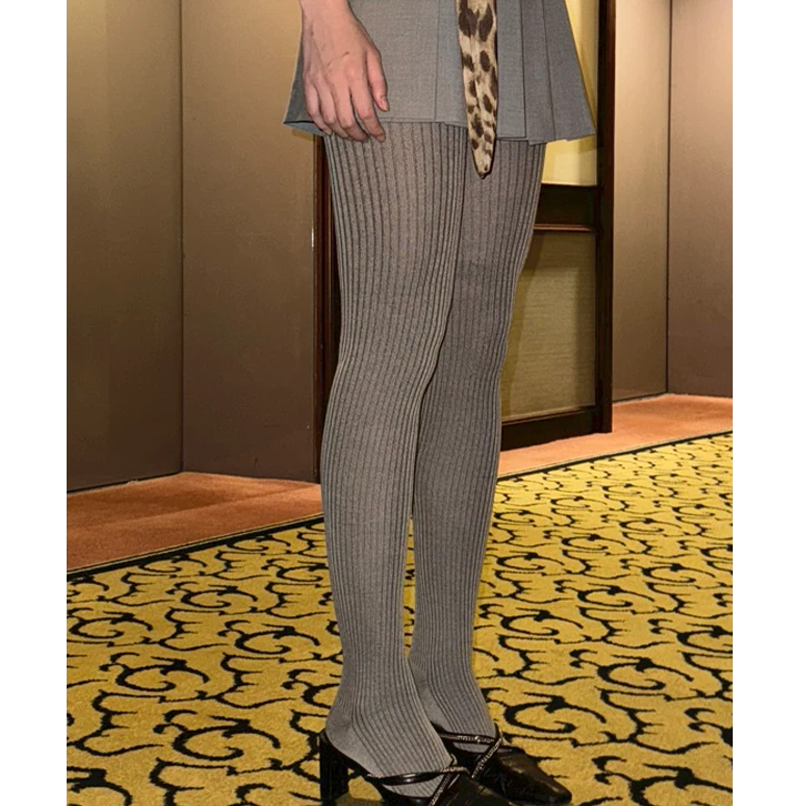 LIMISEVEN · Vintage Solid-Color Ribbed Tights