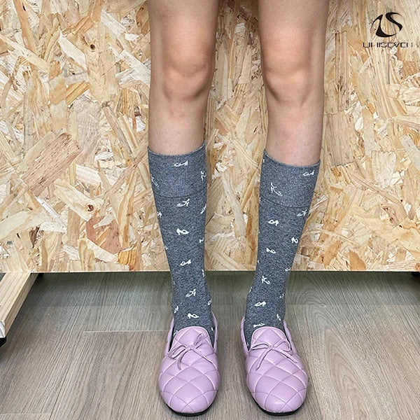 LIMISEVEN · High-Heel Graffiti Mid-Calf Socks