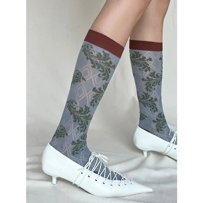 LIMISEVEN · Vintage Floral Pattern Mid-Calf Socks