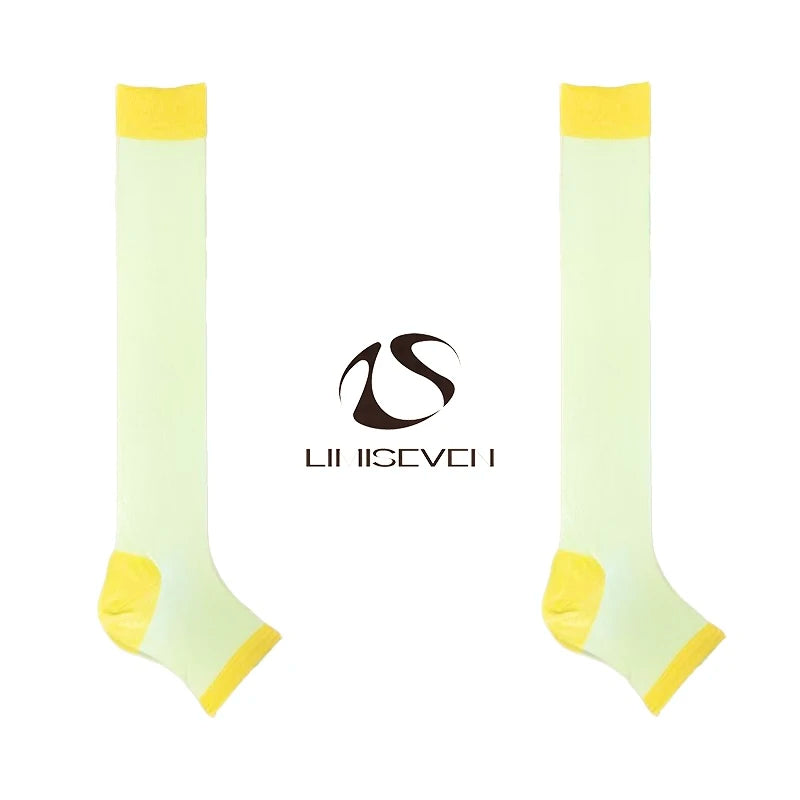 LIMISEVEN · Lightweight Color-Block Compression Slouch Socks