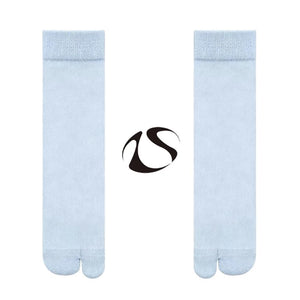 LIMISEVEN · Lightweight Solid-Color Split-Toe Socks
