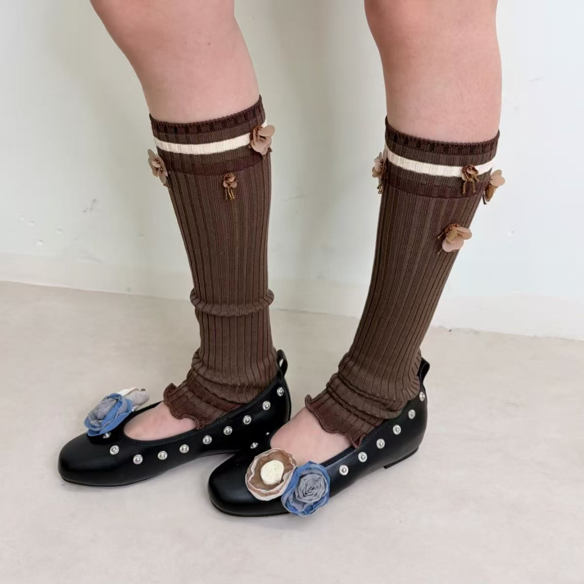 Limiseven striped ribbed embroidery handmade flower design layered socks