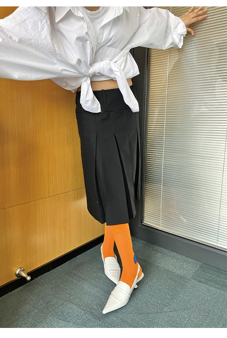 LIMISEVEN · Orange Graffiti Mid-Calf Socks